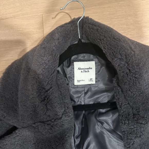 Abercrombie & Fitch Women's Full Teddy Coat Charcoal Grey - Medium - Picture 3 of 4